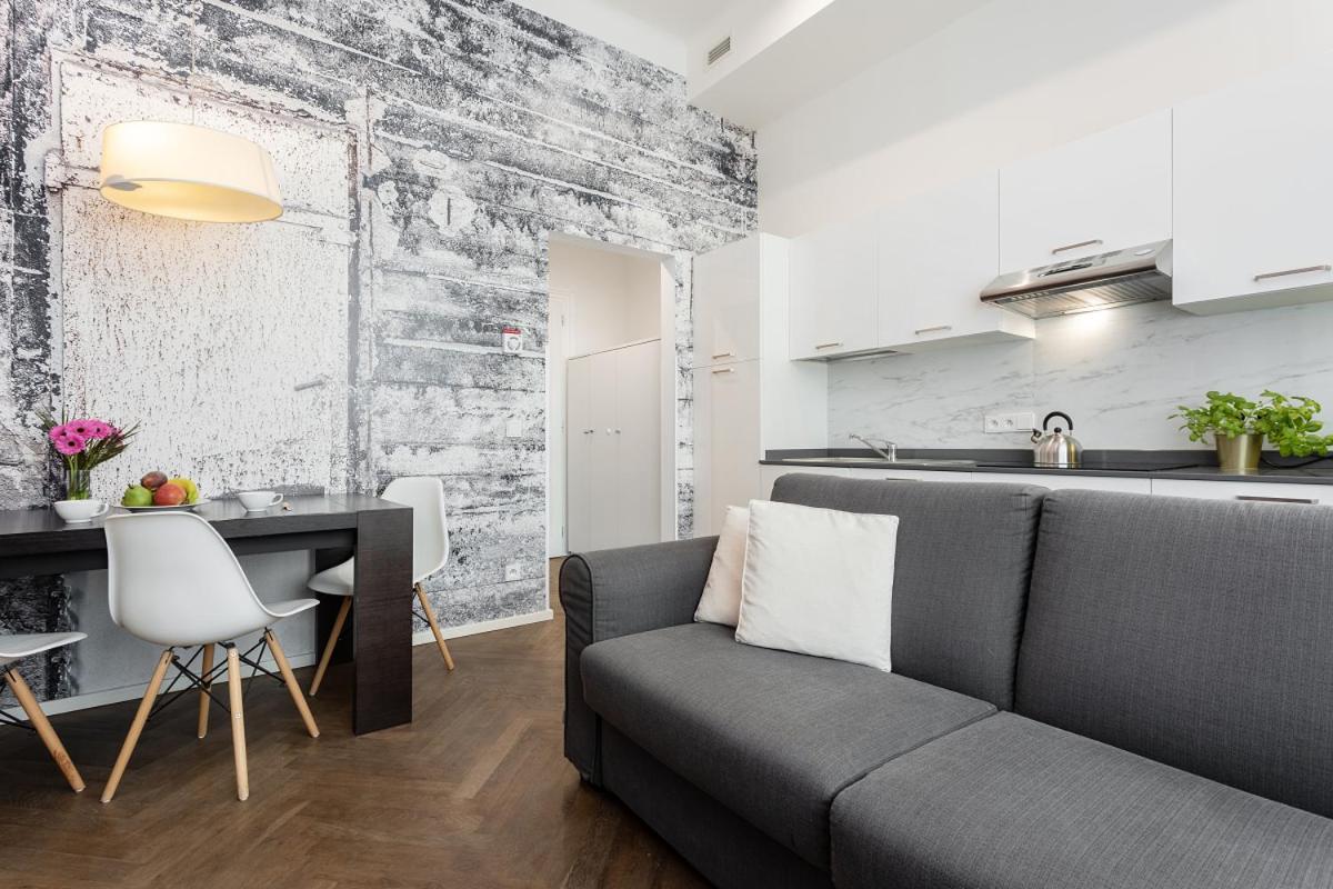 Daire Modern Close To River Prag
